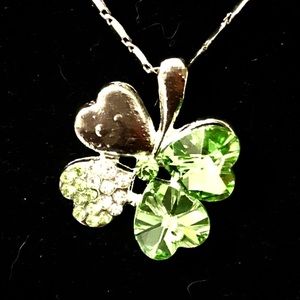 NEW Green & Silver 4-Leaf Clover Pendant Necklace